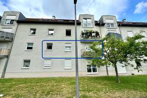 Provisionsfrei! Solide 3-Zimmer-Wohnung inkl. TG-Stellplatz in gepflegter Liegenschaft – Dybwadstraße 15, 4328 Sellerhausen-Stünz, Leipzig – Vorschaubild 2