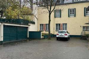 Furnished or unfurnished U.S. Welcome! 100 m2 Terrasse schöner Park  Altbau ,Au Pair Room möglich