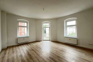 Große 2 Zimmer Wohnung mit Balkon sowie moderner EBK – Charlottenstr. 13, 9126 Lutherviertel, Chemnitz – Vorschaubild 2
