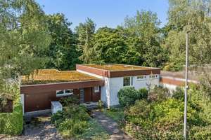 Exklusives Refugium: großzügiger Splitlevel-Bungalow mit Potenzial zur Neugestaltung – Die vollständige Adresse der Immobilie erhältst du vom Anbieter., 81735 Gartenstadt Trudering, München – Vorschaubild 4