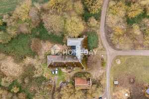 Property thumbnail 9