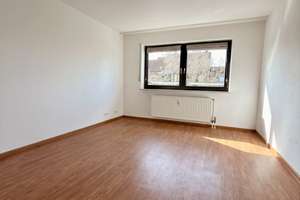 Großzügige 2-Zimmer Dachgeschoss-Terrassenwohnung in Nürnberg-Großreuth h.d. Veste – Kleinreuther Weg 40, 90408 Uhlandstraße, Nürnberg – Vorschaubild 6