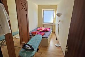 Mehrfamilienhaus mit Entwicklungspotenzial und 8 Garagen – Rolandstrasse 72-74, 46045 Dümpten, Oberhausen – Vorschaubild 16