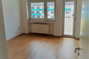 Gut geschnittene 4-Zimmer Wohnung mit 2 Balkonen in Köln Altstadt & Neustadt-Süd – Die vollständige Adresse der Immobilie erhältst du vom Anbieter., 50676 Altstadt/Süd, Köln – Vorschaubild 18