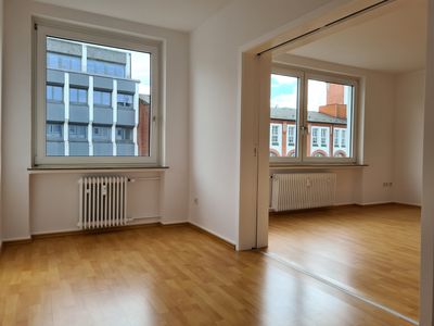 City-Highlight: Gepflegte 3,5-ZKB mit Balkon und Aufzug