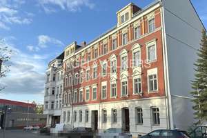 Zwei Mehrfamilienhäuser kernsaniert in 2022/2023
