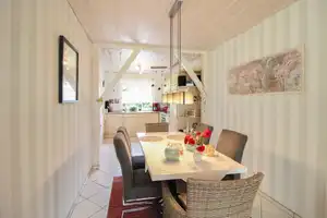 Zögern Sie nicht: Gepflegtes Reihenmittelhaus mit Garten, Garage und Freistellplatz – Segeberg (Kreis) – Vorschaubild 4
