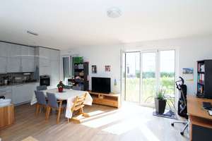 Moderne 2-ZKB-Erdgeschosswohnung mit Terrasse im begehrten Dörnberg Quartier – Die vollständige Adresse der Immobilie erhältst du vom Anbieter., 93049 Westenviertel, Regensburg – Vorschaubild 4
