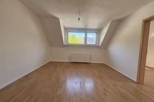 Frisch renovierte 3,5-Zimmer-Wohnung in Oberhausen-Osterfeld – Bergstr. 101, 46119 Heide, Oberhausen – Vorschaubild 4
