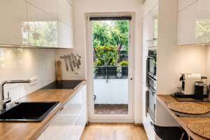 Hochwertige 3-Zimmer-Wohnung mit Balkon in Köln Altstadt-Süd – 50676 Altstadt/Süd, Köln – Vorschaubild 2