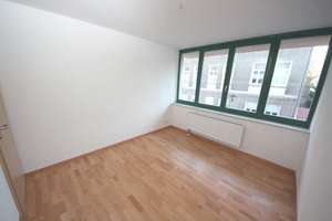 3-Zi.-WE mit EBK und Parkett WG-geeignet nahe Universität – 39124 Neue Neustadt, Magdeburg – Vorschaubild 15