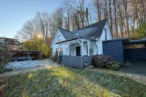ASMUSSEN IMMOBILIEN - Das Haus am Wald - ca. 200 m zur Förde - einmalige Chance – Die vollständige Adresse der Immobilie erhältst du vom Anbieter., 24955 Harrislee – Vorschaubild 7
