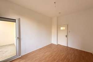 Moderne, lichtdurchflutete 2‑Zimmer‑Wohnung mit Wohnküche und Loggia – Glockenstr. 41, 45359 Frintrop, Essen – Vorschaubild 12