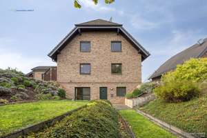 Einfamilienhaus mit Einliegerwohnung, Terrassen, Doppelgarage, Stellplätzen und Garten – Die vollständige Adresse der Immobilie erhältst du vom Anbieter., 53925 Kall – Vorschaubild 29
