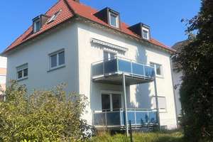 Provisionsfrei :Mieterfreies Dreifamilienhaus auf 453 m² Grundstück in Top-Lage S-Möhringen