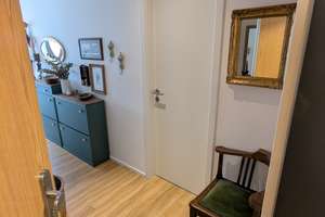 Neuwertige 2-Zimmer Wohnung mit Balkon in München-Trudering