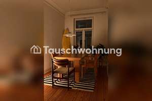 Tauschwohnung: Schöne Altbauwohnung mit Balkon