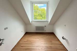 Wohnen mit Charakter: 3 Zimmer-Wohnung in Aachen-Westpark – Herstaler Straße 2, 52074 Westpark, Aachen – Vorschaubild 2