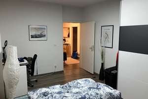 Helle 2-Zimmer Wohnung in Düsseltal mit direkten Blick auf die Düssel – Die vollständige Adresse der Immobilie erhältst du vom Anbieter., 40239 Düsseltal, Düsseldorf – Vorschaubild 9