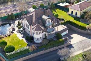 Stilvolle Villa auf Traumgrundstück und zusätzlichem Bungalow – Die vollständige Adresse der Immobilie erhältst du vom Anbieter., 67590 Monsheim – Vorschaubild 2