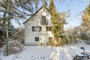 Historisches Einfamilienhaus mit Garten in begehrter Lage