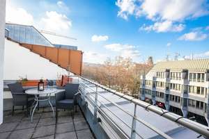 Wunderschöne 3,5 Zimmer Penthouse Maisonettenwohnung mit Balkon Mitten in Stuttgart West – Die vollständige Adresse der Immobilie erhältst du vom Anbieter., 70178 Feuersee, Stuttgart – Vorschaubild 1
