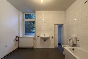 Tolle, helle 3-Zimmer-Altbauwohnung im EG  in Wanheimerort! – Erlenstr. 129, 47055 Wanheimerort, Duisburg – Vorschaubild 4