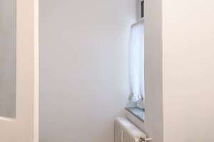Kurfürstenplatz - Schöne 3-Zi.-Wohnung mit hohen Decken,  Wohnküche & Südbalkon – Die vollständige Adresse der Immobilie erhältst du vom Anbieter., 80796 Neuschwabing, München – Vorschaubild 11
