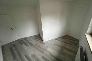 Schöne 4 Zimmerwohnung mit Balkon und Tiefgarage  – Schönsberg 1a, 22395 Sasel, Hamburg – Vorschaubild 18
