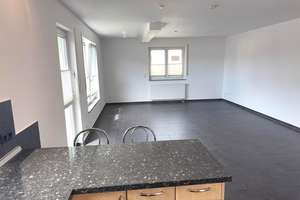 KILIAN IMMOBILIEN!  PERFEKTE 4 ZI. WOHNUNG AUS 2006 MIT 104 M² IM 1. OG EINES 3-PART.-H. IN HIP! EBK – Die vollständige Adresse der Immobilie erhältst du vom Anbieter., 91161 Hilpoltstein – Vorschaubild 39