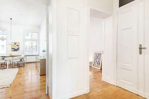 Reichenberger Straße, nahe Maybachufer: Charmante Altbauwohnung, 3 Zimmer, Dielen, Doppelkastenfenst – Reichenberger Straße 61A, 10999 Kreuzberg, Berlin – Vorschaubild 8