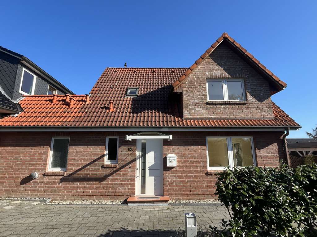 Immobilie in Bargteheide - Attraktives Angebot: Einfamilienhaus mit Garten in Bargteheide zu verkaufen - Bild 1