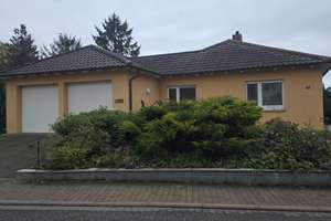 Geräumiger sonniger Bungalow mit Einliegerwohnung in Bechtheim – Im Bongarten 10, 67595 Bechtheim – Vorschaubild 1