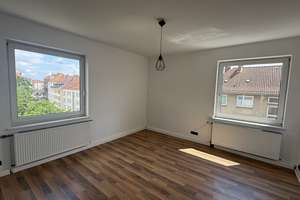 Sonnige 3-Zimmer-Wohnung mit Balkon in begehrter Südstadtlage – Lutherstrasse 43, 30171 Südstadt, Hannover – Vorschaubild 2