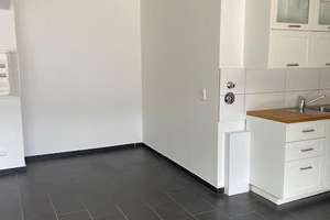 Exklusive 2 Zimmer Wohnung mit Einbauküche, Terrasse und Eckbadewanne – Beekstraße 17, 47051 Altstadt, Duisburg – Vorschaubild 4