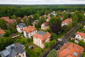 Top-Lage Dresden-Bühlau! Attraktive 3-Raum-Maisonette mit Balkon und Stellplatz - bezugsfrei!