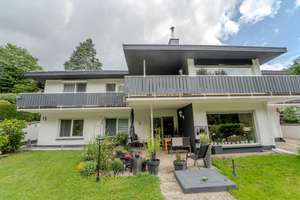 Freistehendes, kernsaniertes Einfamilienhaus mit Einliegerwohnung, Garten und Garage im Grünen – Die vollständige Adresse der Immobilie erhältst du vom Anbieter., 65207 Auringen, Wiesbaden – Vorschaubild 2