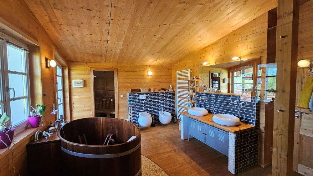 Immobilie in Hardegsen - Exklusives Massivholz-Haus mit vielseitiger Nutzung in idyllischer Lage - Bild 17