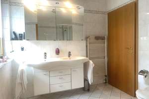 KILIAN IMMOBILIEN! TRAUM DHH MIT 5 ZI + 122 M² WFL IN ECKERSMÜHLEN-ROTH! KELLER * EBK * FBH *GARAGEN – Die vollständige Adresse der Immobilie erhältst du vom Anbieter., 91154 Roth – Vorschaubild 64