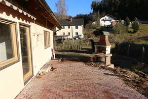 Rohdiamant!! Zu sanierendes Einfamilienhaus  mit großem Garten am Ortsrand von Schermau/ Dingolfing – Dingolfing-Landau (Kreis) – Vorschaubild 5