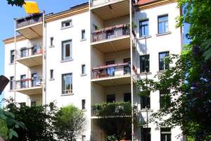 Über den Dächern von Leipzig: 2-Zimmer-DG-Wohnung mit Balkon – Die vollständige Adresse der Immobilie erhältst du vom Anbieter., 4275 Südvorstadt, Leipzig – Vorschaubild 2