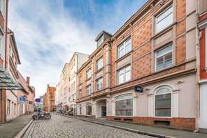 Lübeck I Aufgeteiltes Zinshaus mit Gewerbe und Wohneinheiten auf Altstadt-Insel mit Dachterrasse – Die vollständige Adresse der Immobilie erhältst du vom Anbieter., 23552 Innenstadt, Lübeck – Vorschaubild 8