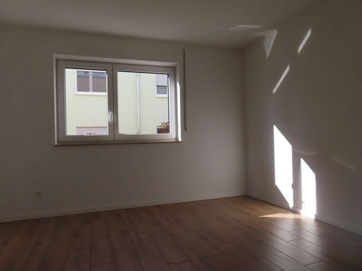 Immobilie in Boos - Neuwertige Erdgeschoßwohnung mit Gartenanteil! - Bild 3