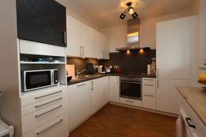 Sonnige 2-Zimmerwohnung mit Einbauküche und Südloggia – Die vollständige Adresse der Immobilie erhältst du vom Anbieter., 81737 Altperlach, München – Vorschaubild 7