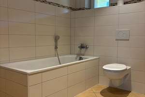Sanierte 3-Raum mit traumhaftem Balkon – Völpker Str. 6, 39110 Stadtfeld West, Magdeburg – Vorschaubild 2
