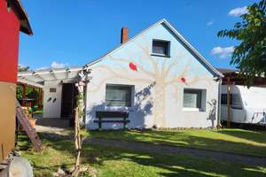 Einfamilien-Haus mit ausgebautem Dachboden in Berlin-Mahlsdorf / Befristet auf max. 4 Jahre  – Bremer Straße 44a, 12623 Mahlsdorf, Berlin – Vorschaubild 7