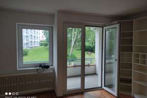 Zentrale Wohnung mit Küche und Balkon – Planckstraße 29, 45147 Holsterhausen, Essen – Vorschaubild 3