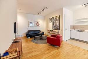 Stilvoll möbliertes Wohnen nahe der Oper und dem Bankenviertel (all inclusive / Warmmiete) – 60329 Bahnhofsviertel, Frankfurt am Main – Vorschaubild 2