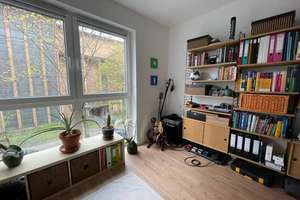 ***Zentrale Lage: 4 helle, schöne Räumlichkeiten, gleichmäßiger Schnitt, Balkon*** – Bonifaziusplatz 2, 55118 Neustadt, Mainz – Vorschaubild 4