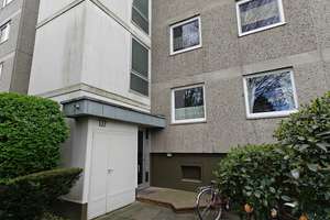 VON PRIVAT: Gepflegte 3-Zimmer-Wohnung mit Balkon im 4. OG in Köln-Rodenkirchen